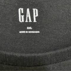 GAP Black Short Sleeve Tee with Artistic Voodoo Skull Graphic