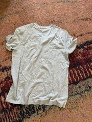 Unbound Merino Mens Large V Neck Gray