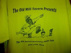 HOMOSASSA FL Old Mill Tavern MULLET TOSS 2015 yellow XL t shirt