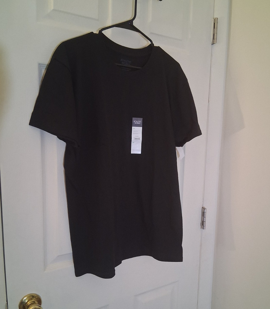 Athletic Works Men’s Black Cotton Knit Solid Crew Neck Tee Breathable Loose M