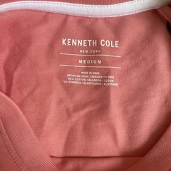 Kenneth Cole Graphic Tee shirt Men’s medium Raised Logo Color Lantana | NEW