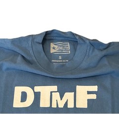 Bad Bunny DTMF T-Shirt Size Small Blue Plastic Chair Official Merch Puerto Rico