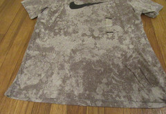 Nike Dri-Fit Heavy Metal Logo Tee T-Shirt Size Large Multi DH0220 033 Brand New