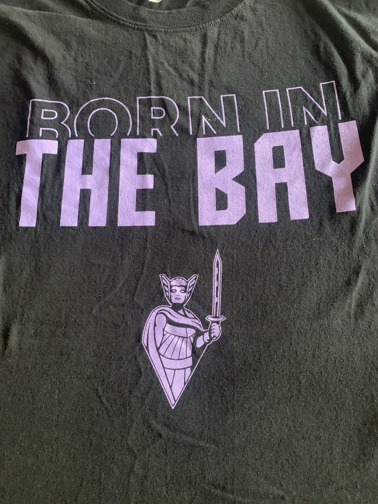 GS Valkyries Born In The Bay Tshirt Brand New Size XL