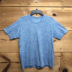 Lululemon Performance Activewear Lot Of 2 Shirts Mens Size Medium Stretch