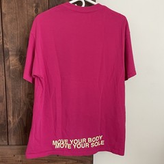 Nike Sportswear NSW World Tour T Shirt Mens Large Pink Tokyo NYC Paris Glow