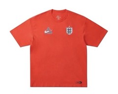 Palace x Nike England T Shirt “Light Crimson” Size XXL IM6598-696