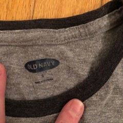 Old Navy Star Wars Gray T-shirt – Size Small