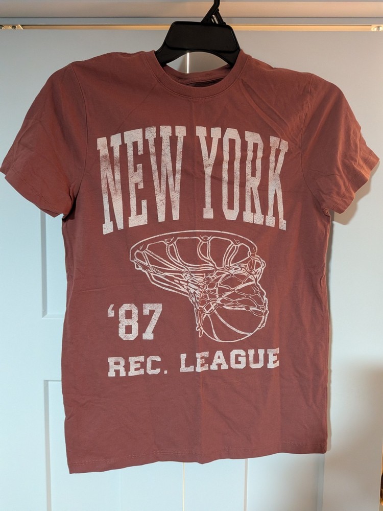 Goodfellow & Co Men’s Graphic T-Shirt New York League Cinnamon Size S