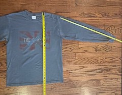 The Clarks Shirt Men Medium Restless Days Long Sleeve Crew Neck Gray Gildan Tag