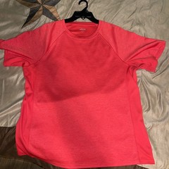 BCG Red Tee Size L Unisex EUC
