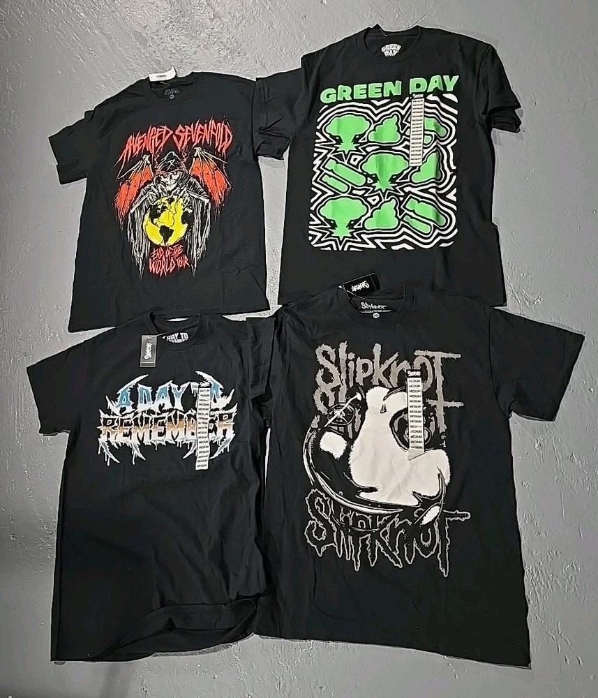 Slipknot Green Day Avenged Sevenfold A Day Remember T-Shirt Lot 4pc SZ Med (L)