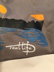 Reel Life New Men’s Size M Crew Neck Short Sleeve D. Grey Graphic Fishing Shirt