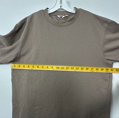 Uniqlo U AIRism T-Shirt Oversized Cinnamon Brown Men’s Size M Cut Hem