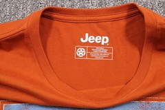 Jeep Distressed Look Retro Graphic Shirt Soft Knit Recycled Material Men 2XL