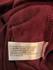 Goodfellow & Co Short Sleeve Every Wear Tee in Maroon Size M