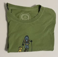 Men’s Life is Good Light Green “Leave no trace” Tshirt Hiker & Dog Sz XXL