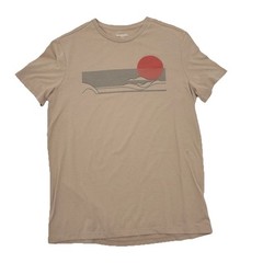 Sunset Graphic Print Tan tee shirt Short Sleeve Standard Fit Blend M Goodfellow