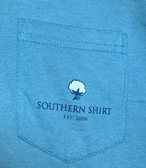 The Southern Shirt Company Men’s Size Med Blue T-Shirt With Front Pocket Unisex.