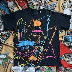 Y2K Sesame Street t-shirt Medium 2008 AOP Bert Ernie Muppets neon Mighty Fine