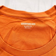 Goodthreads Men’s Slim-Fit Short-Sleeve Cotton Crewneck Orange T-Shirt XL