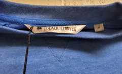 NEW Blue Black Clover (MED) Long Sleeve T-Shirt Super Soft Sweatshirt Live Lucky