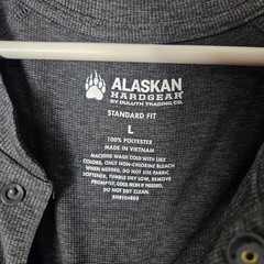 AKHG Duluth Trading Men’s Size L Tun-Dry Standard Fit Short Sleeve Henley Gray