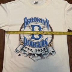 Brooklyn Dodgers Starter Graphic Tshirt Single Stitch – MED – Made USA Vintage