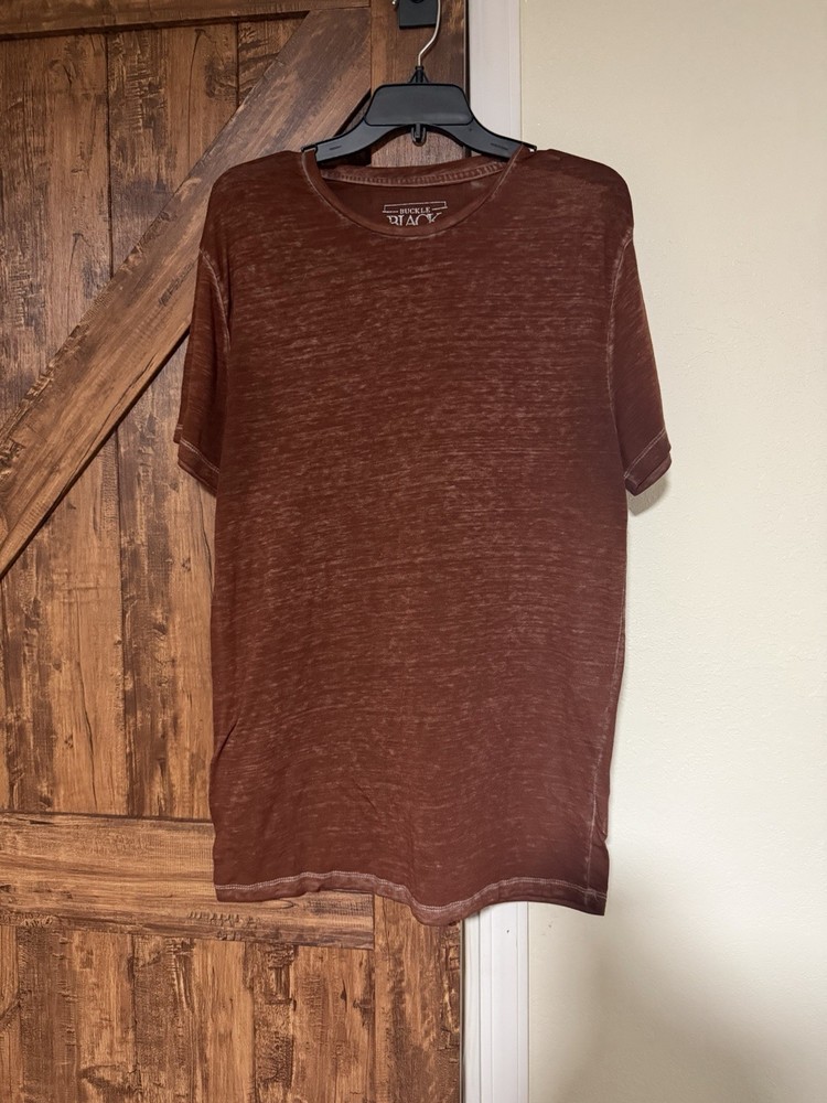 Buckle Black Men Burnout Light Weight TShirt Brown Burgundy Size Large