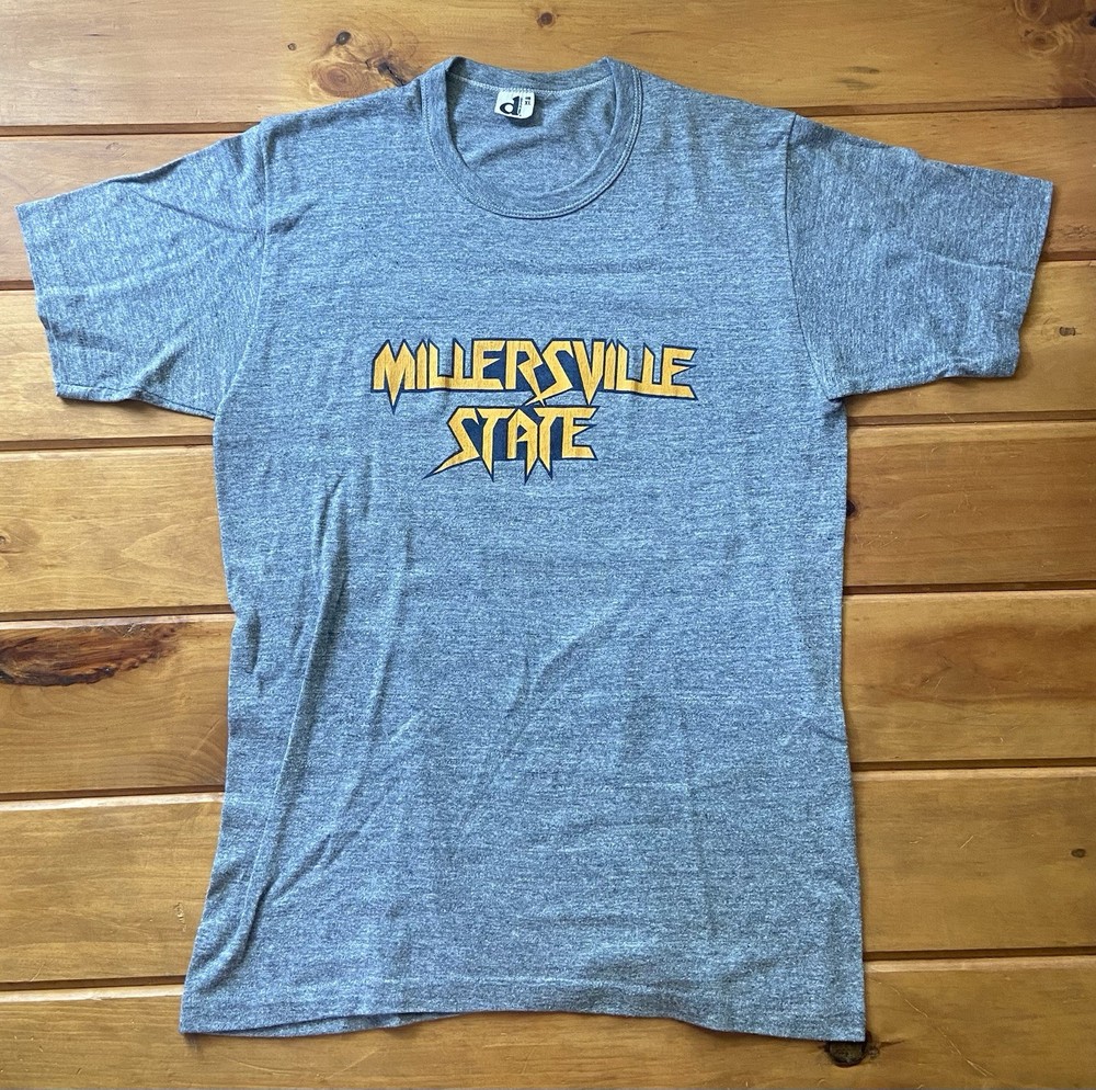 VTG Millersville State Tshirt Size XL Gray Short Sleeve Graphic Tee.