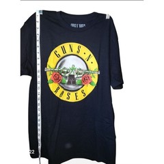 NWT. Guns N’ Roses T-Shirt. Size M.