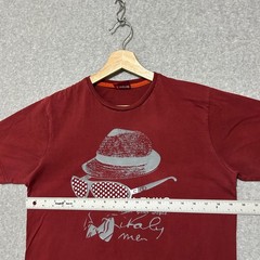 Vintage Levi’s 501 T-shirt Men’s Large (Fit M) Red Short Sleeve Sunglasses & Hat
