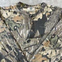 Vintage Mossy Oak Camo Henley Shirt Mens 2XL Long Sleeve Outdoor USA 90s