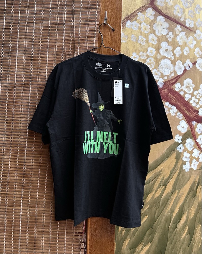 GU X Undercover X The Wizard Of Oz Graphic T-shirt NEW Size L
