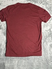 men’s oakley t shirt Medium Burgandy Maroon Made for Buckle