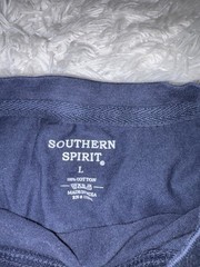 Southern Spirit Adult L “St. Augustine Surf Shop” Blue Tie Dye Tee. Soft, Comf