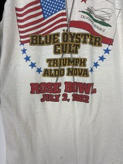 Vintage 80s Journey 1982 Concert Tour T-Shirt Rose Bowl Blue Oyster Cult Raglan