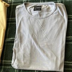 Cuts T-Shirt Lot Multicolor Curve-Hem & Split-Hem XL/L Sizes