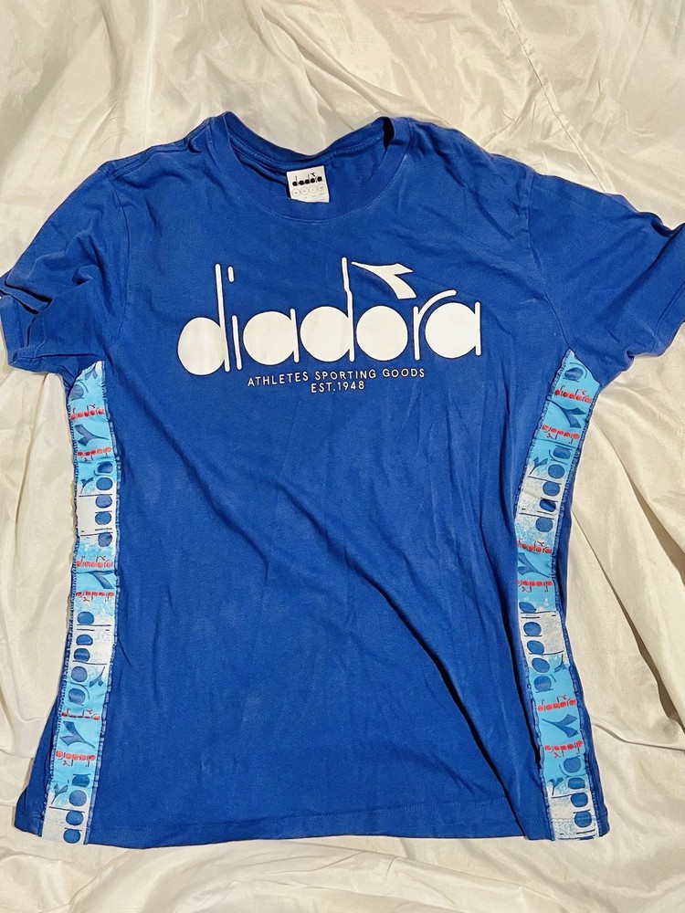 Vintage DIADORA Blue T- Shirt Men’s L