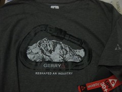 NWT GERRY PREMIUM OUTDOOR T-SHIRT TEE UPF30+ MOISTURE WICKING TECH