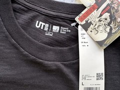 Uniqlo Men L T-shirt Ukiyo-e UT COLLECTION ( Short Sleeves, Regular Fit)