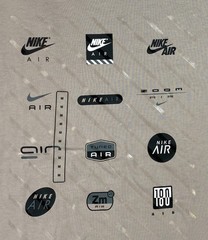 Men’s Nike Sportswear Max 90 Grid Graphic Applique T Shirt Loose Fit HJ0726-009