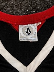 Vintage 90’s Volcom Hawai’i Surf Jersey Mesh Black Shirt Size Large Skate Beach