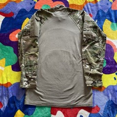 Vintage US Army Combat T-Shirt Men’s XS Camo Flame Resistant Military USA Made