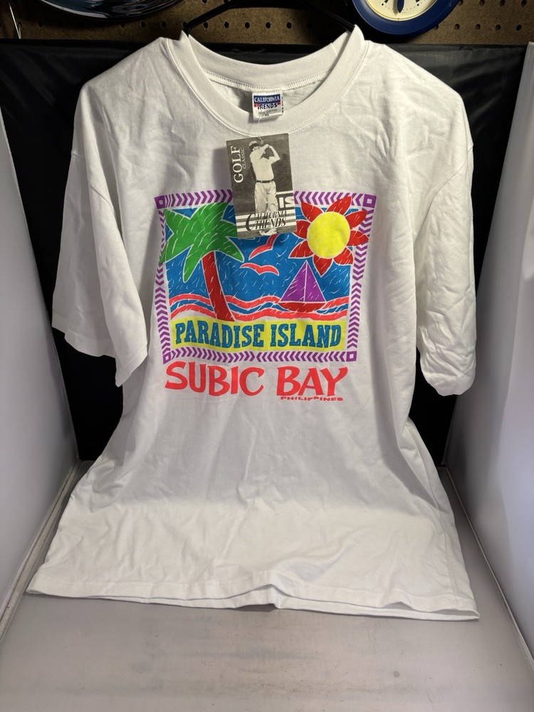 Vintage Paradise Island Subic Bay Philippines T-Shirt California Trends XL