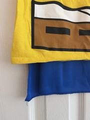 Yellow Nickelodeon SpongeBob SquarePants costume t-shirt w/ a Blue Cape