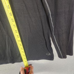 Icebreaker Merino Wool Top Men’s XL Black Long Sleeve Crew Neck Base Layer