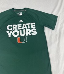 Adidas Climate UM Mens Green Print Short Sleeve Tee Size M