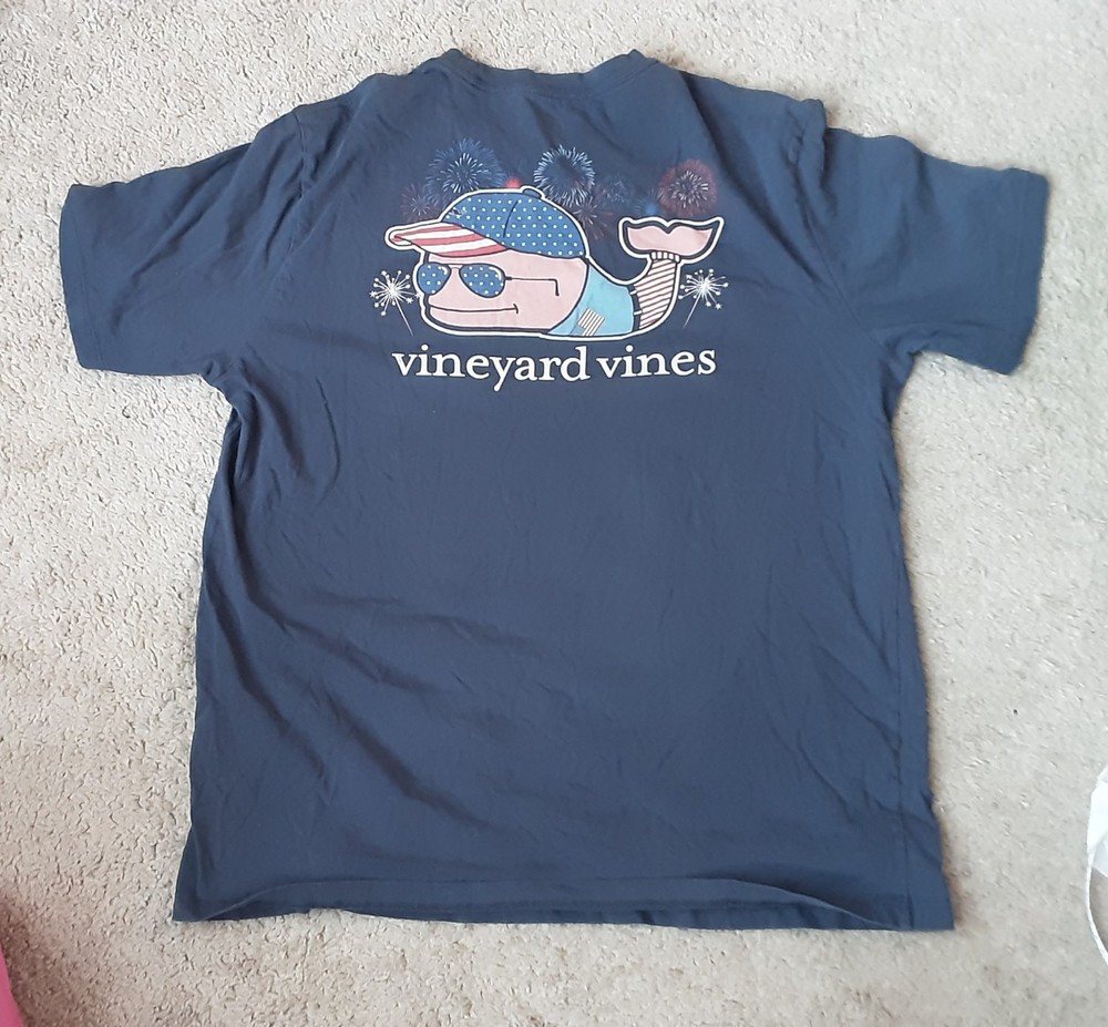 Vineyard Vines Whale Pocket 4th Of July Themed Crew Large Blue Tee Shirt Tee