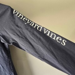 Vineyard Vines Long Sleeve Whale Graphic Tee Shirt Casual Top Size M